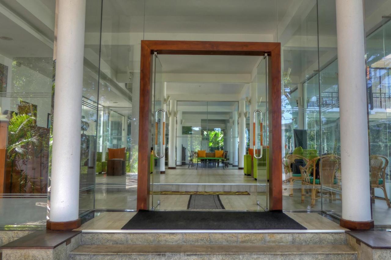 Hotel Rain Tree By Oak Ray Tissamaharama Exterior foto